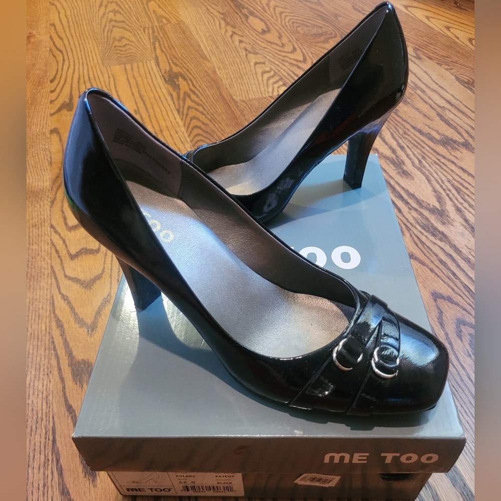 Women's ME TOO patent leather black heels size 8